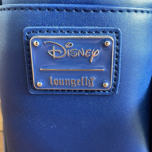 Disney Loungefly Medium sized backpack - Picture 5 of 6